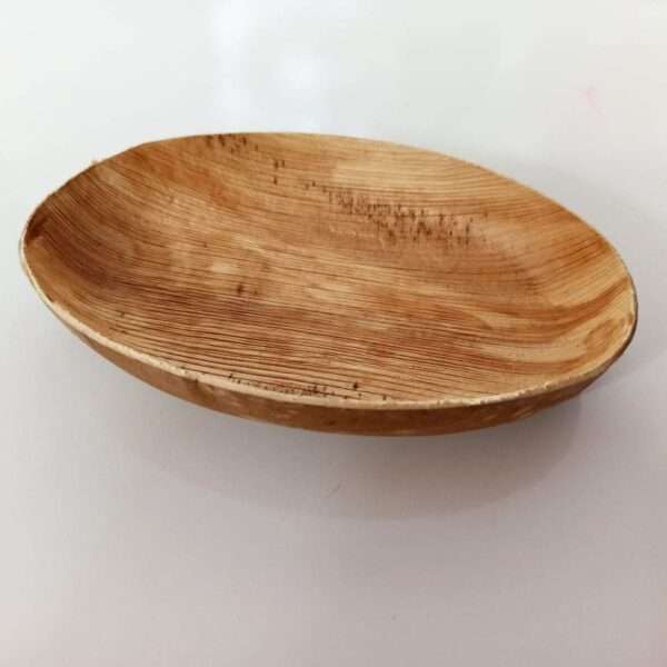 Eco Ceylon Areca Leaf Oval Dish with out edge made out of areca palm Leaf also Known as kolapath pigan