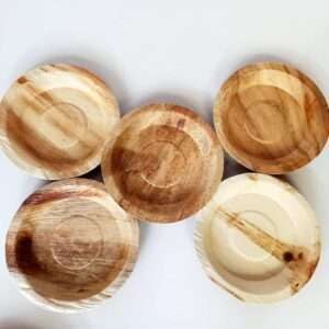 Eco Ceylon Arecanut Leaf Plate set made out of areca palm Leaf AKA Kolapath Pigan 9 inches in size